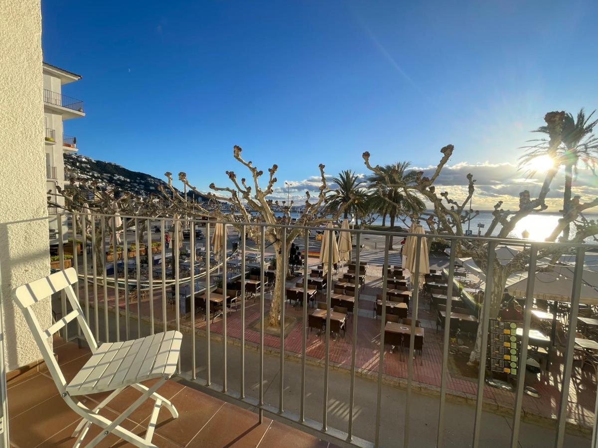Apartaments Voramar ロザス エクステリア 写真
