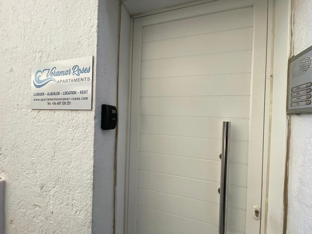 Apartaments Voramar ロザス エクステリア 写真