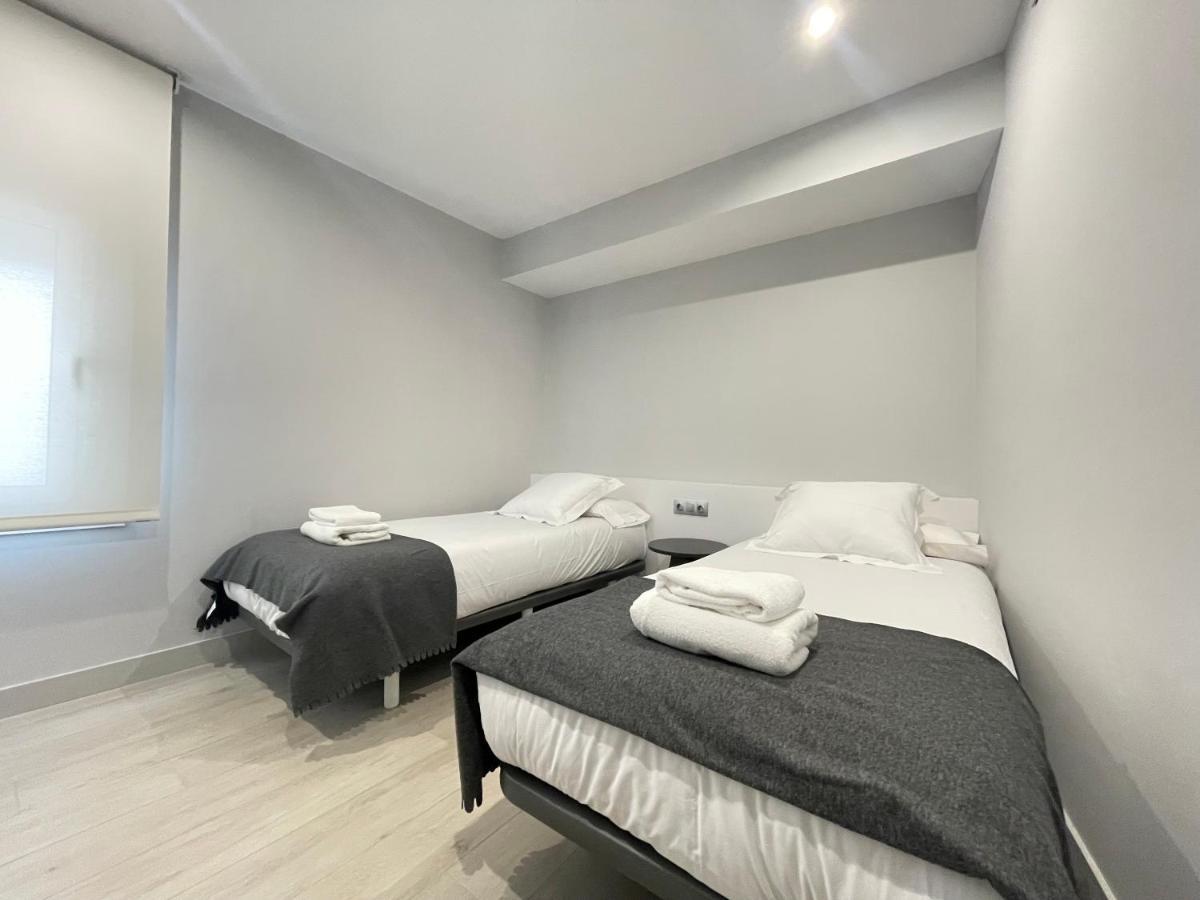 Apartaments Voramar ロザス エクステリア 写真